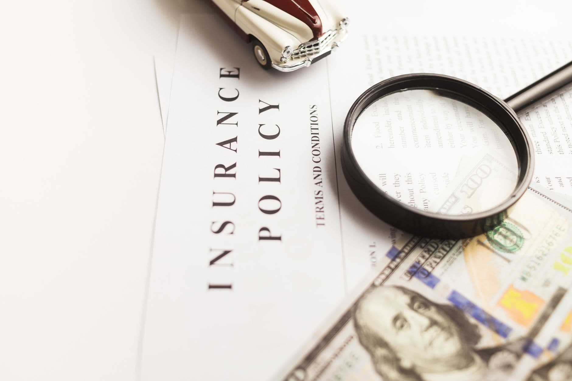 Dossier d'assurance et indemnisation après dommage corporel.